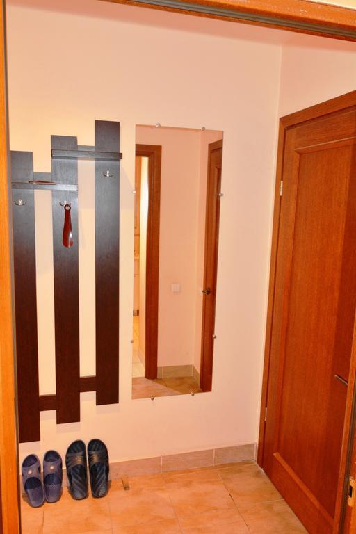 Best Apartment Plosha Rynok Lviv Ruang foto