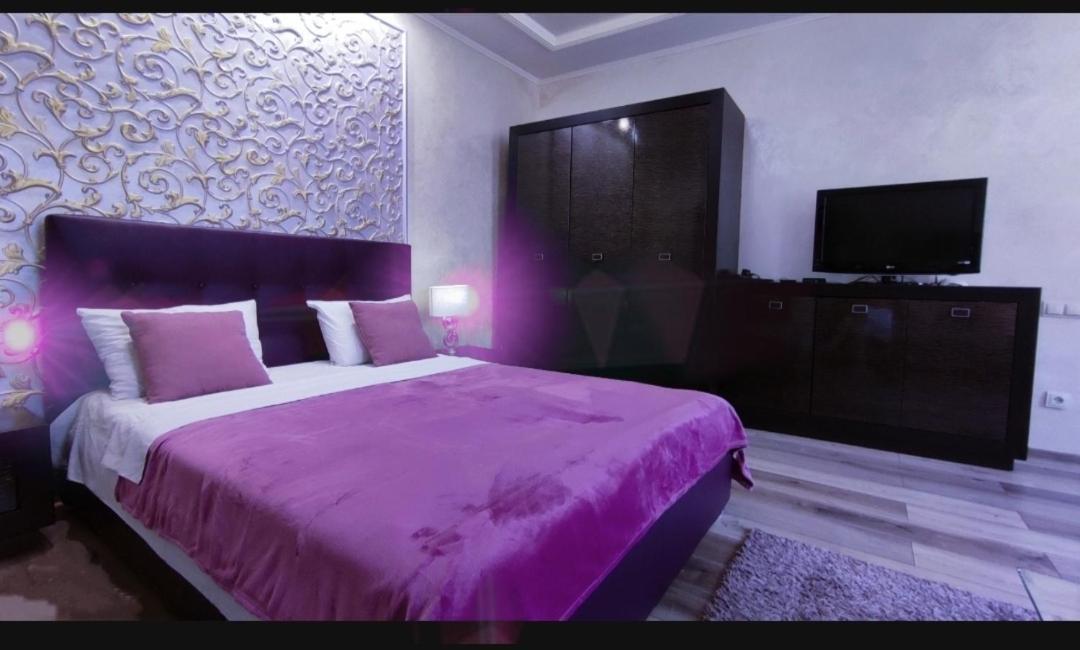 Best Apartment Plosha Rynok Lviv Bagian luar foto