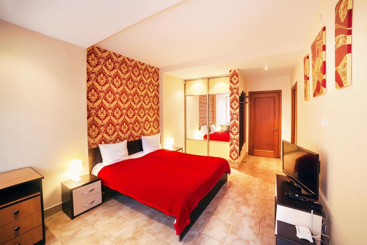 Best Apartment Plosha Rynok Lviv Bagian luar foto